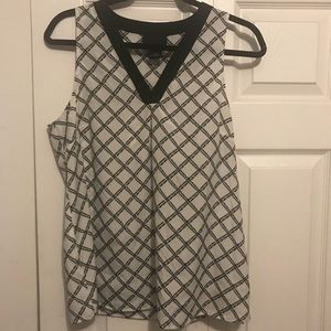 Cynthia rowley black and white tank top